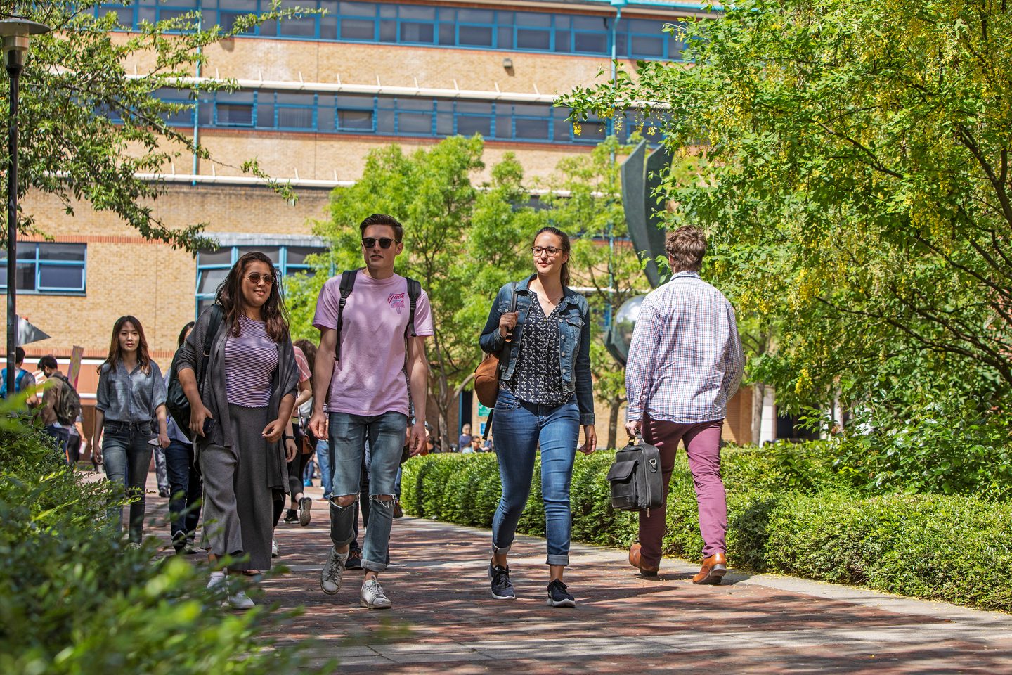 Queen Mary University of London — Science and Engineering
