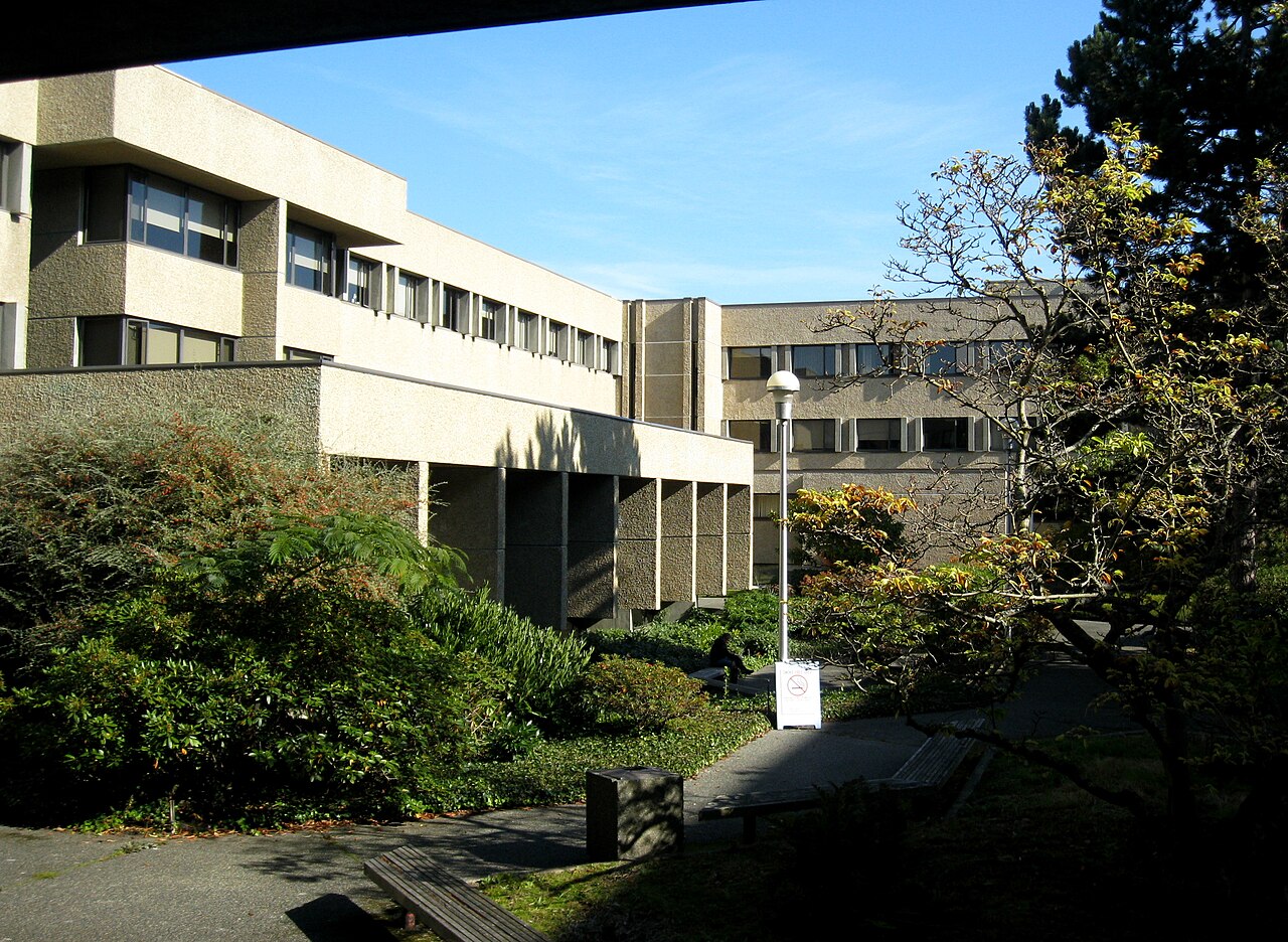 University of Victoria — Education